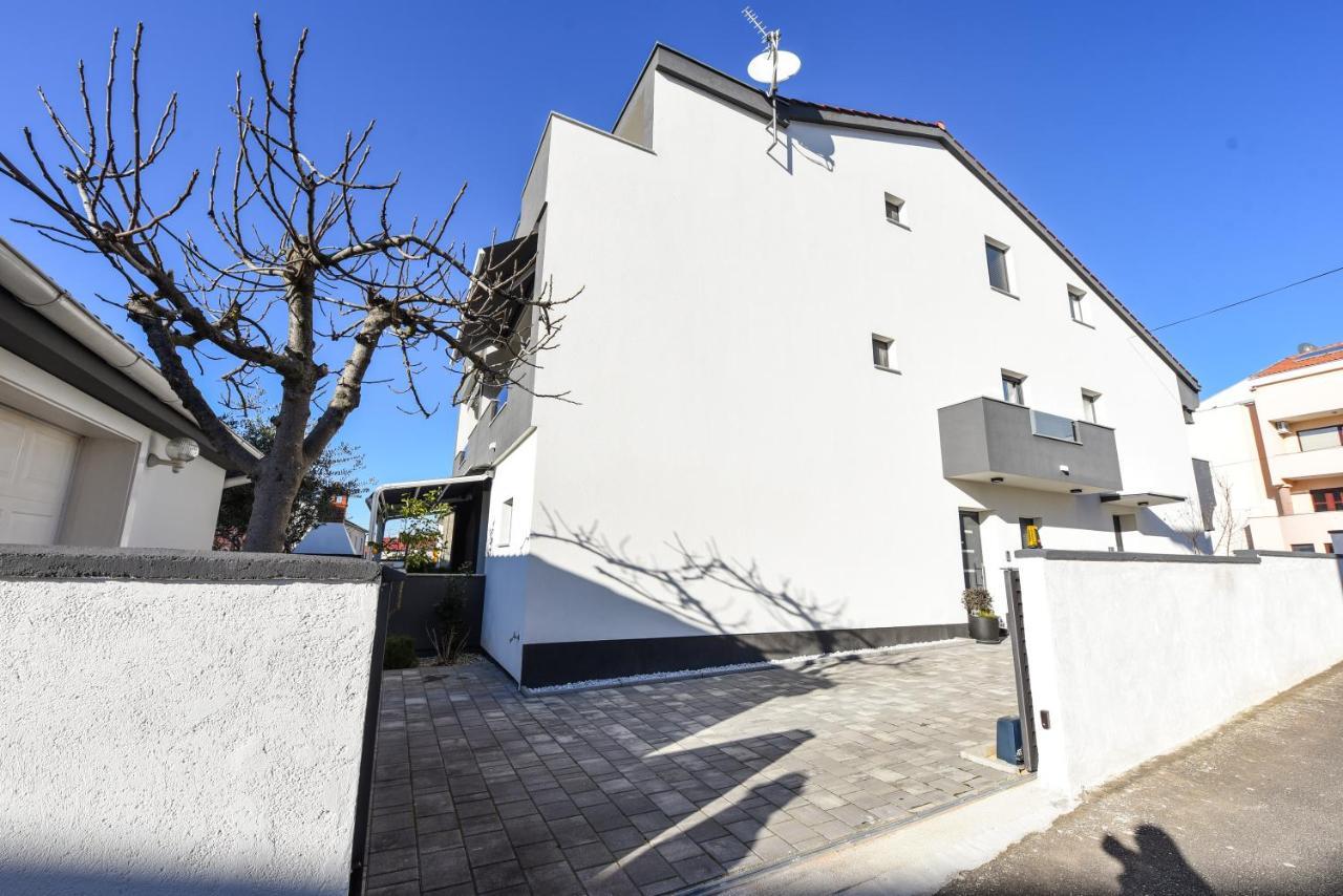 זאדאר Apartments Lecija מראה חיצוני תמונה