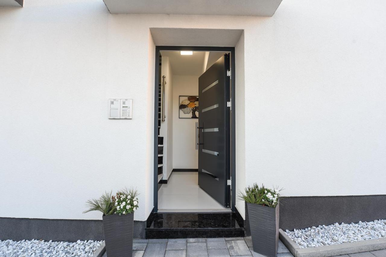 זאדאר Apartments Lecija מראה חיצוני תמונה