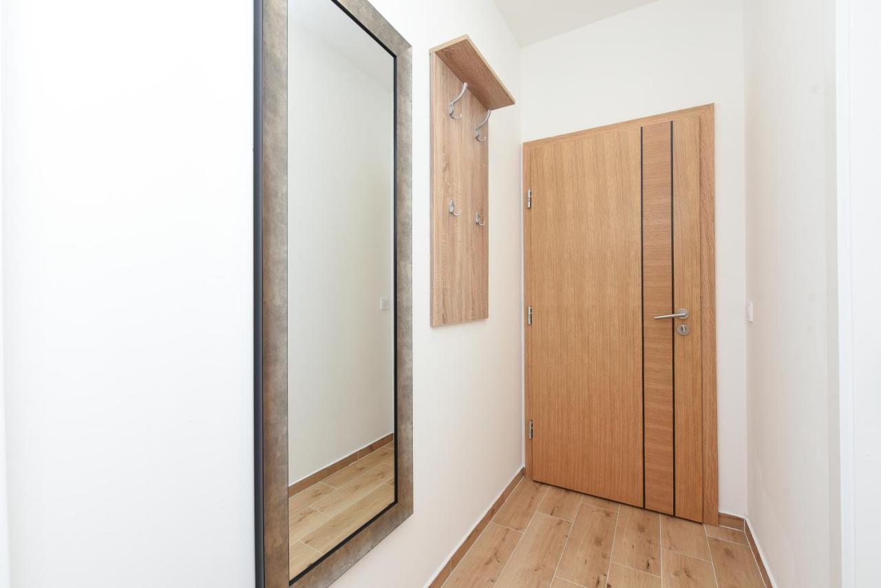 זאדאר Apartments Lecija מראה חיצוני תמונה
