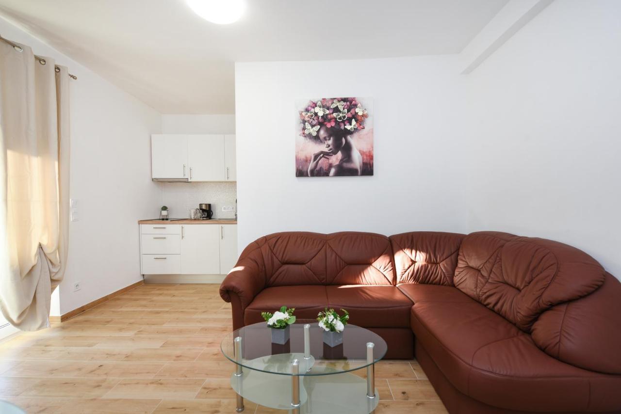 זאדאר Apartments Lecija מראה חיצוני תמונה