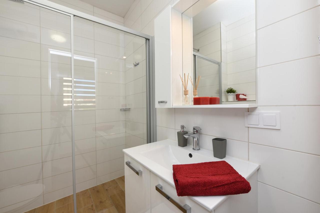 זאדאר Apartments Lecija מראה חיצוני תמונה