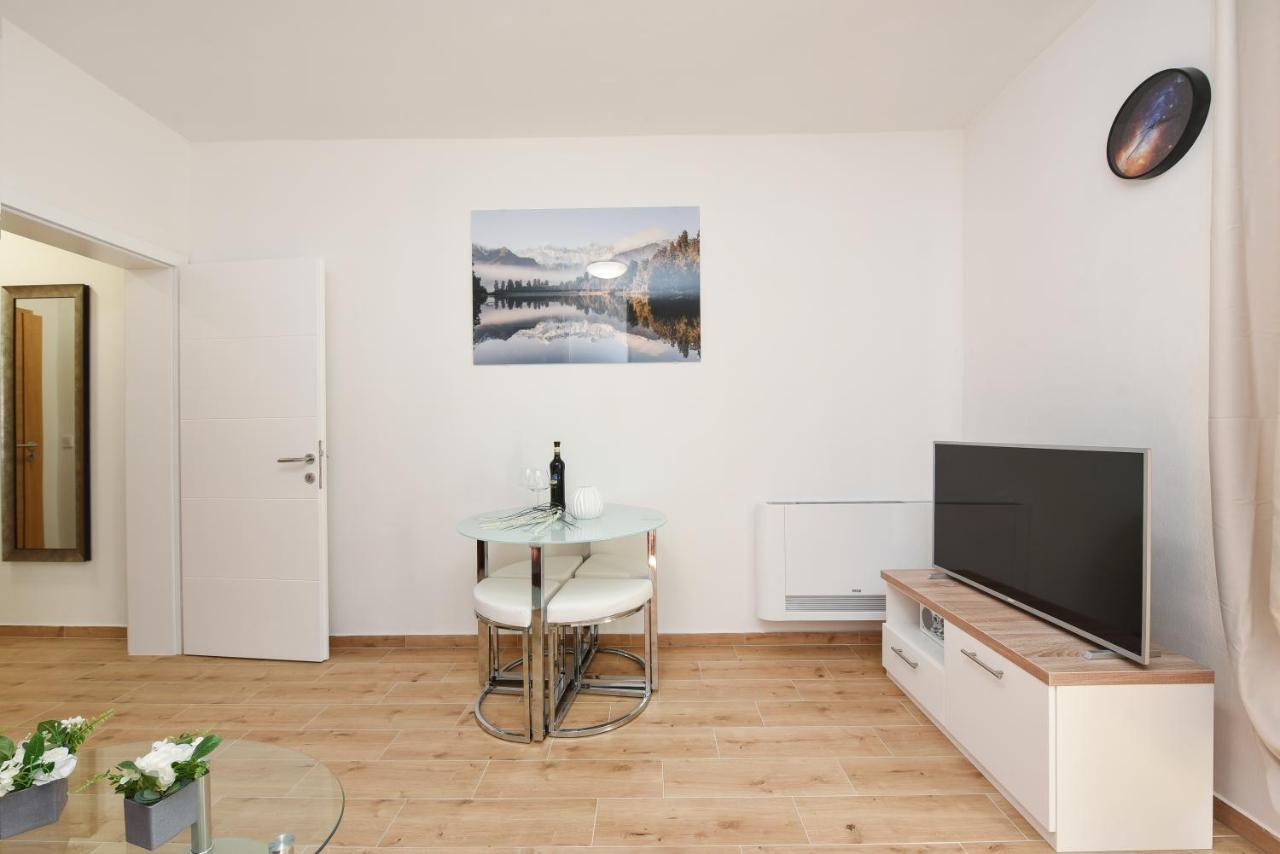 זאדאר Apartments Lecija מראה חיצוני תמונה