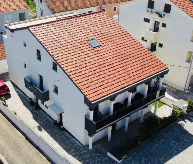 זאדאר Apartments Lecija מראה חיצוני תמונה